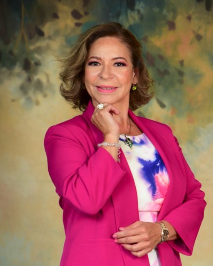Monica Robles